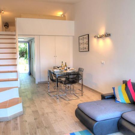 Cristos Beach Apartment Естепона Екстериор снимка